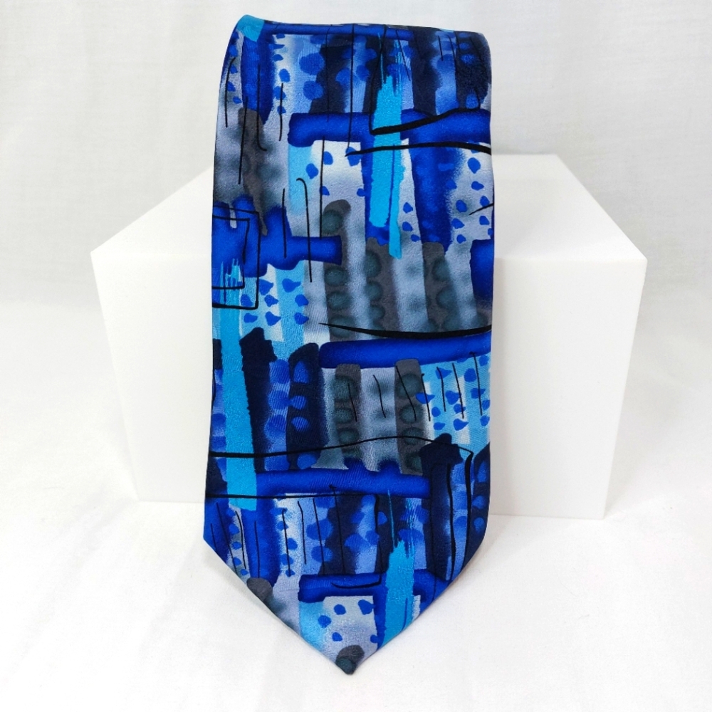 J Garcia New York, NY Collection 57 Blue Black Gray Tie Mens Silk Necktie 62"x4"